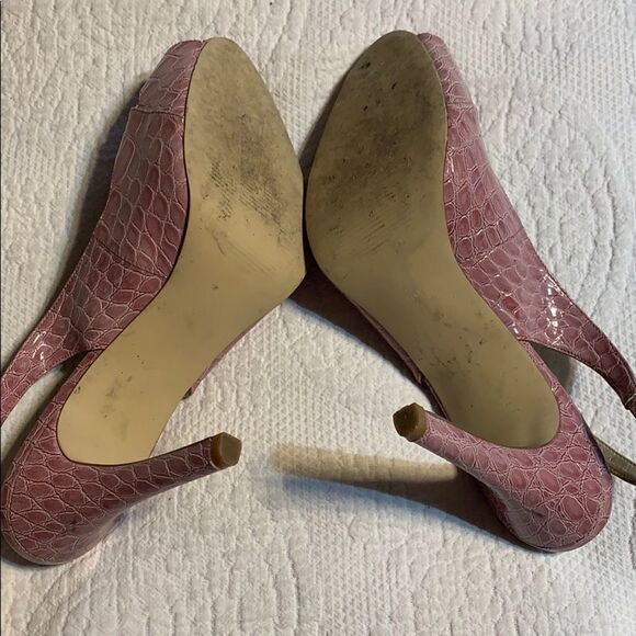 Guess by Marciano sling back heels. 9 - Picture 8 of 8